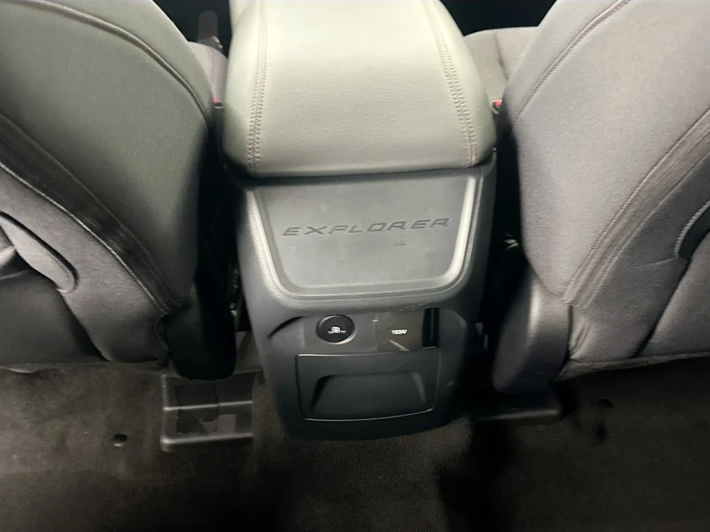 2025 Ford Explorer Active - Photo 25