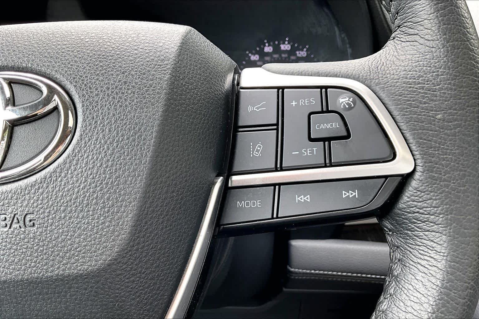 Used 2023 Midnight Black Metallic Toyota XLE image 24