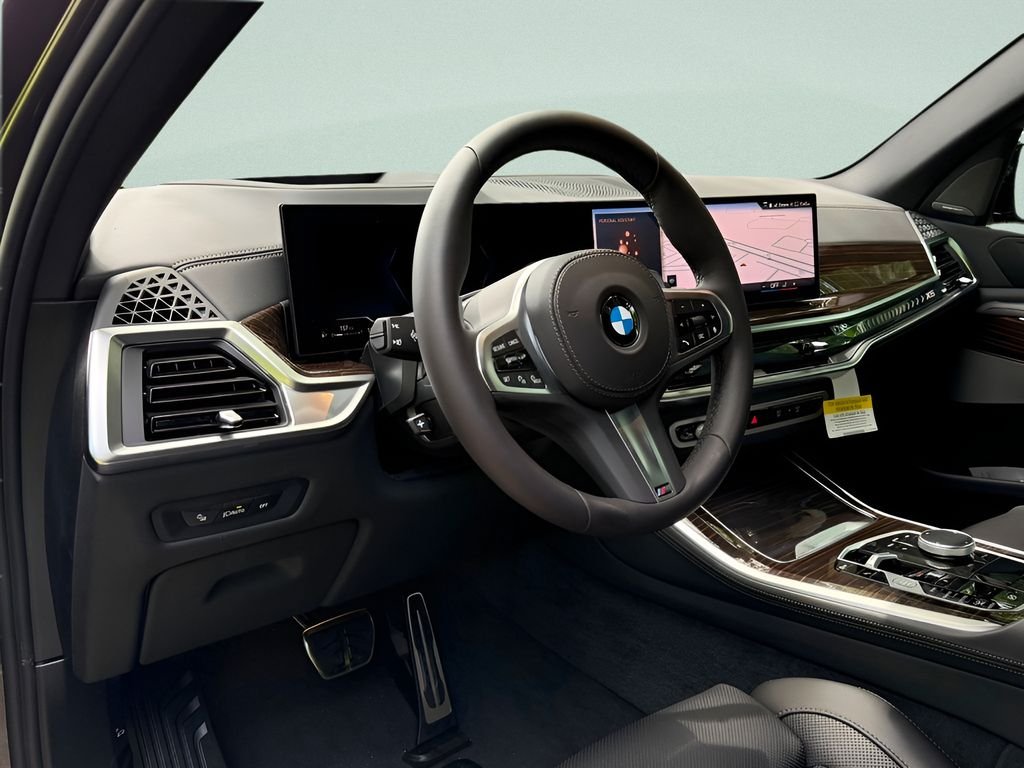 New 2026 Manhattan Green Metallic BMW xDrive40i image 9