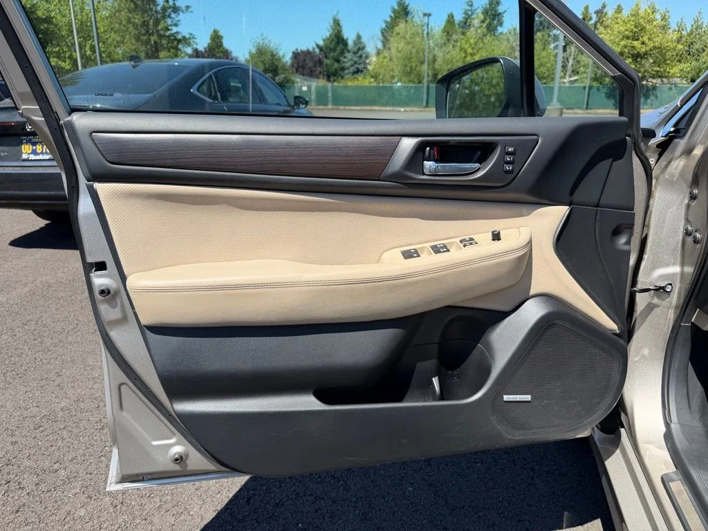 Used 2015 Tungsten Metallic Subaru 2.5i image 12