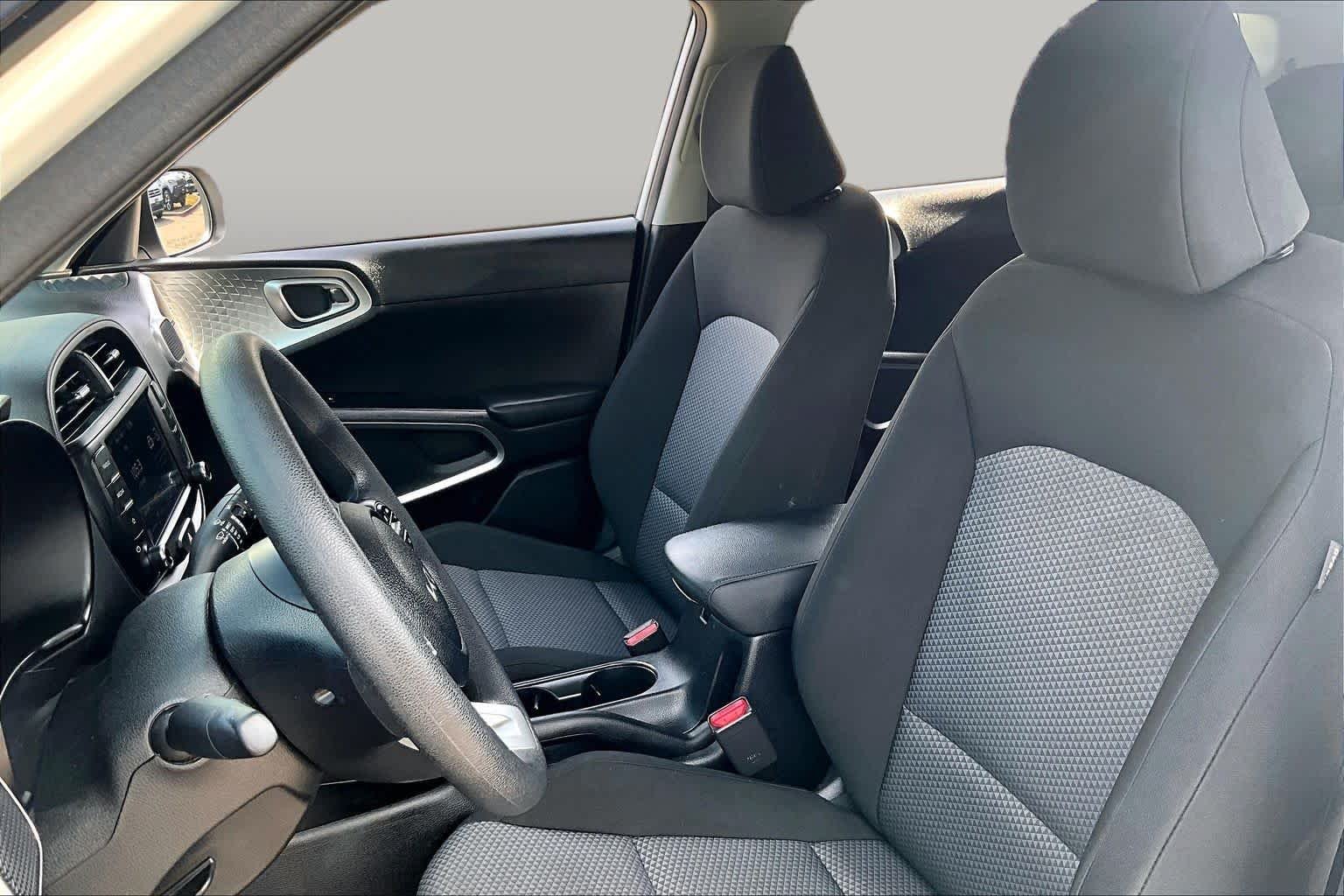 Pre-Owned 2023 Kia Soul LX