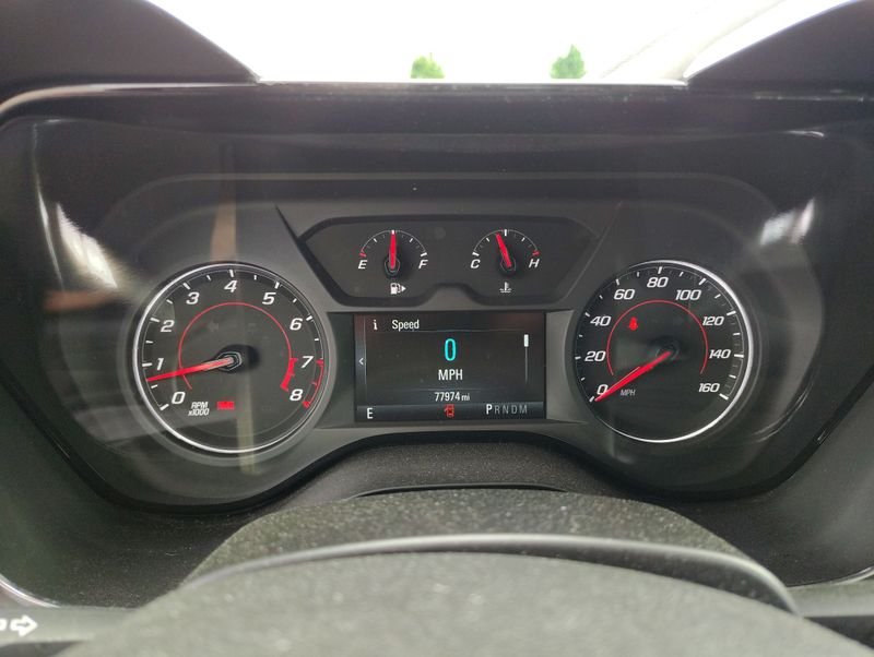 Used 2018 Blue Chevrolet 1LT image 13