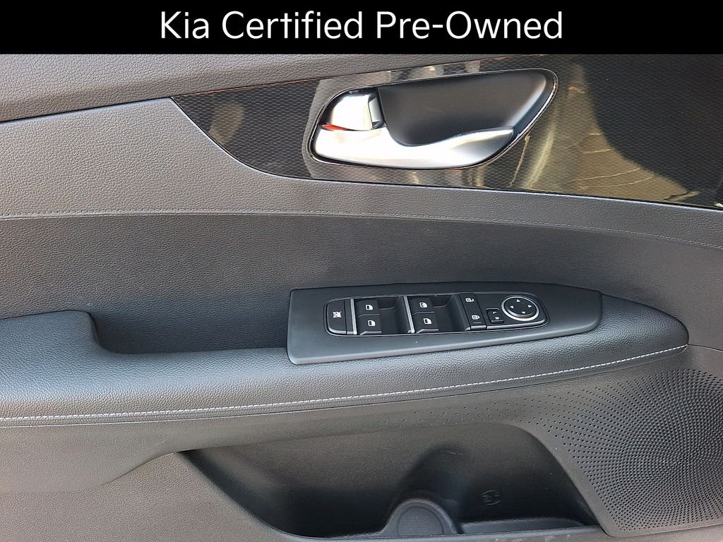 Certified Used 2023 White Kia GT-Line image 12