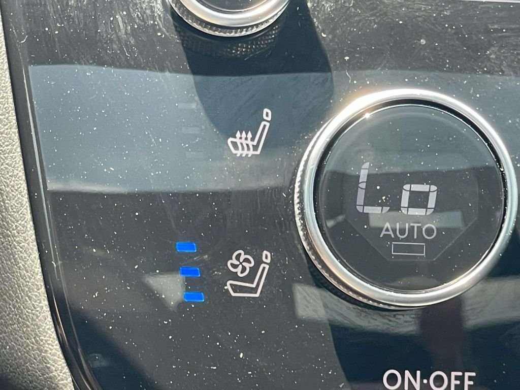 Used 2026 Blue INFINITI LUXE image 29