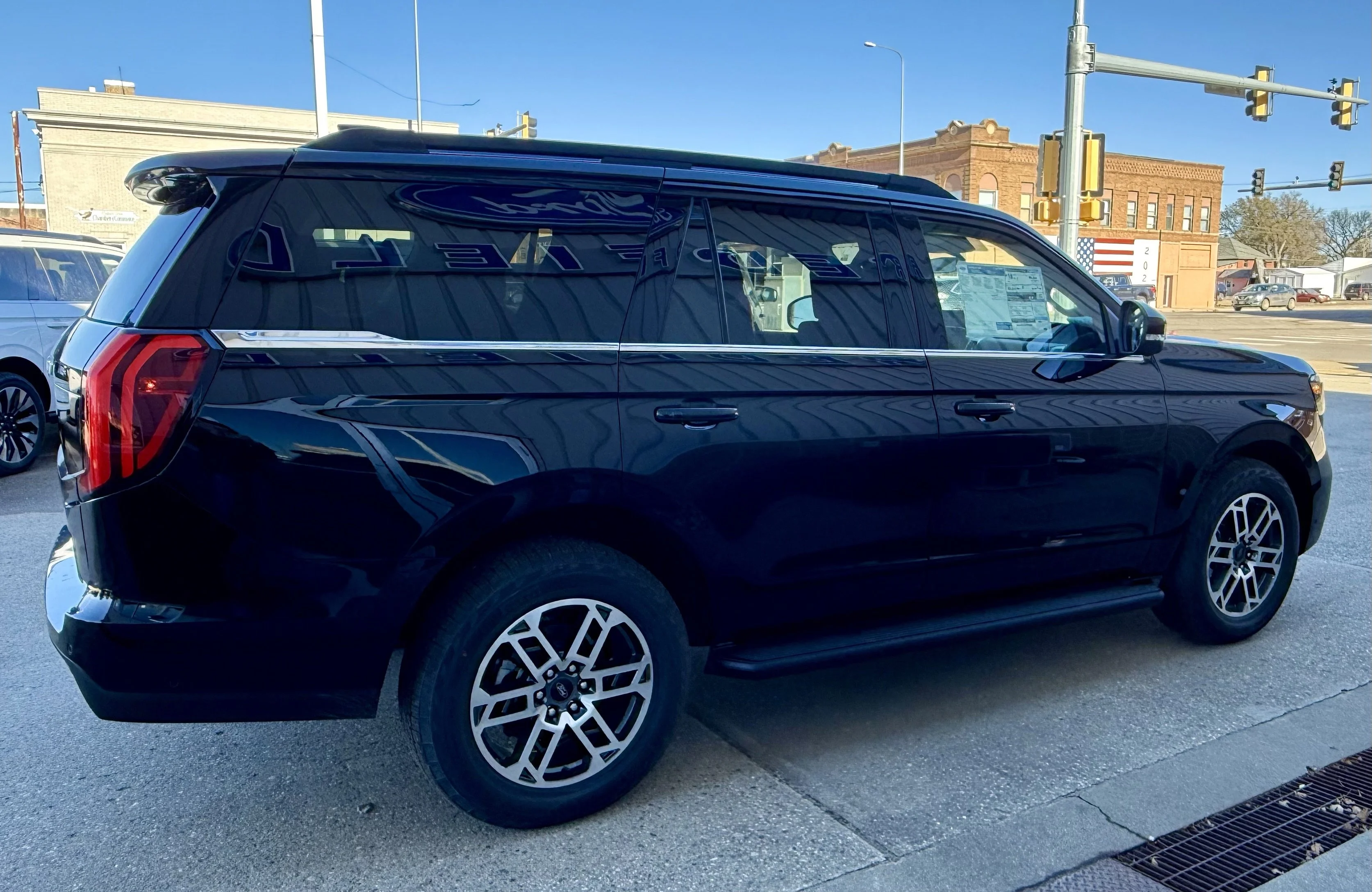 2025 Ford Expedition Active - Photo 5
