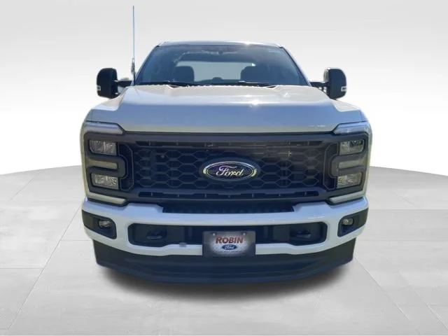 2026 Ford F-250 Super Duty XL - Photo 9