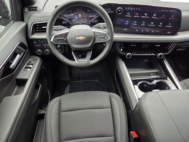 2026 Chevrolet Suburban LS - Photo 13