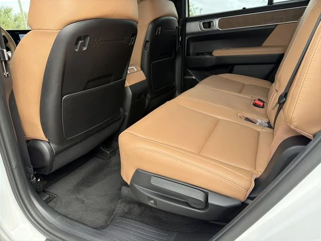 Used 2024 White Hyundai Limited image 16