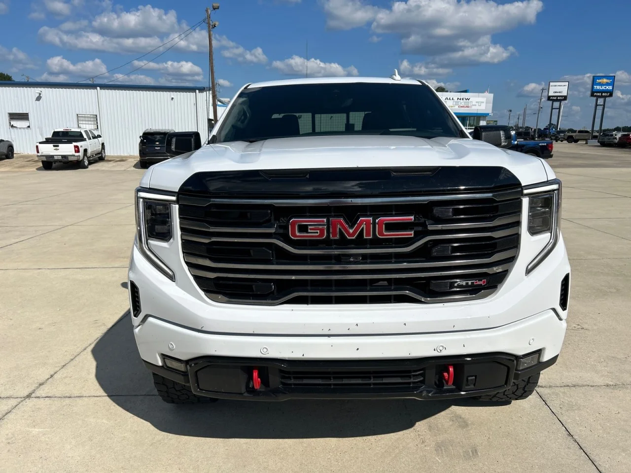 Used 2025 Summit White GMC AT4 image 5