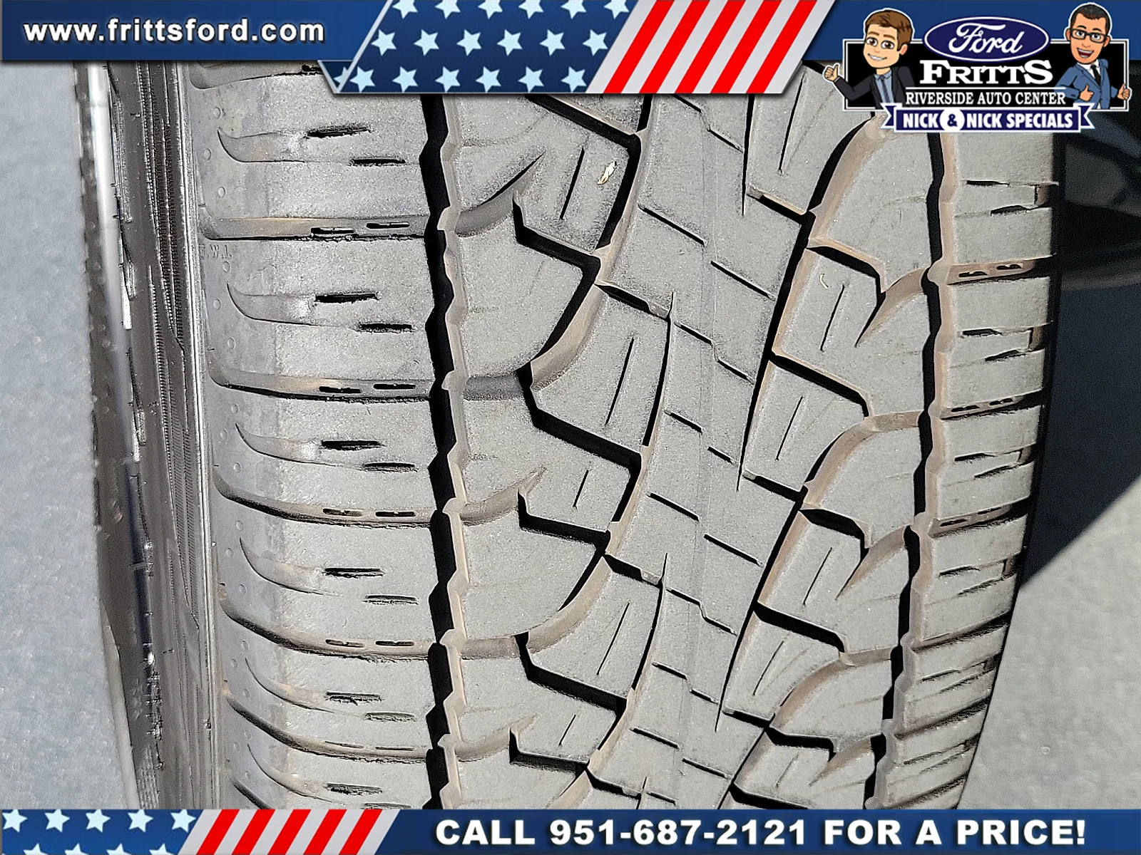 Certified Used 2025 Blue Metallic Ford XLT image 22