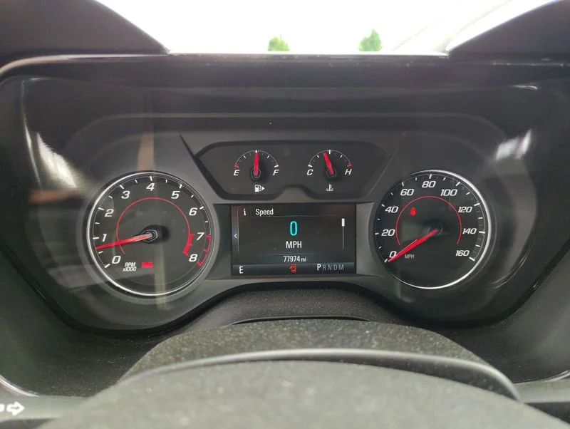 Used 2018 Blue Chevrolet 1LT image 13