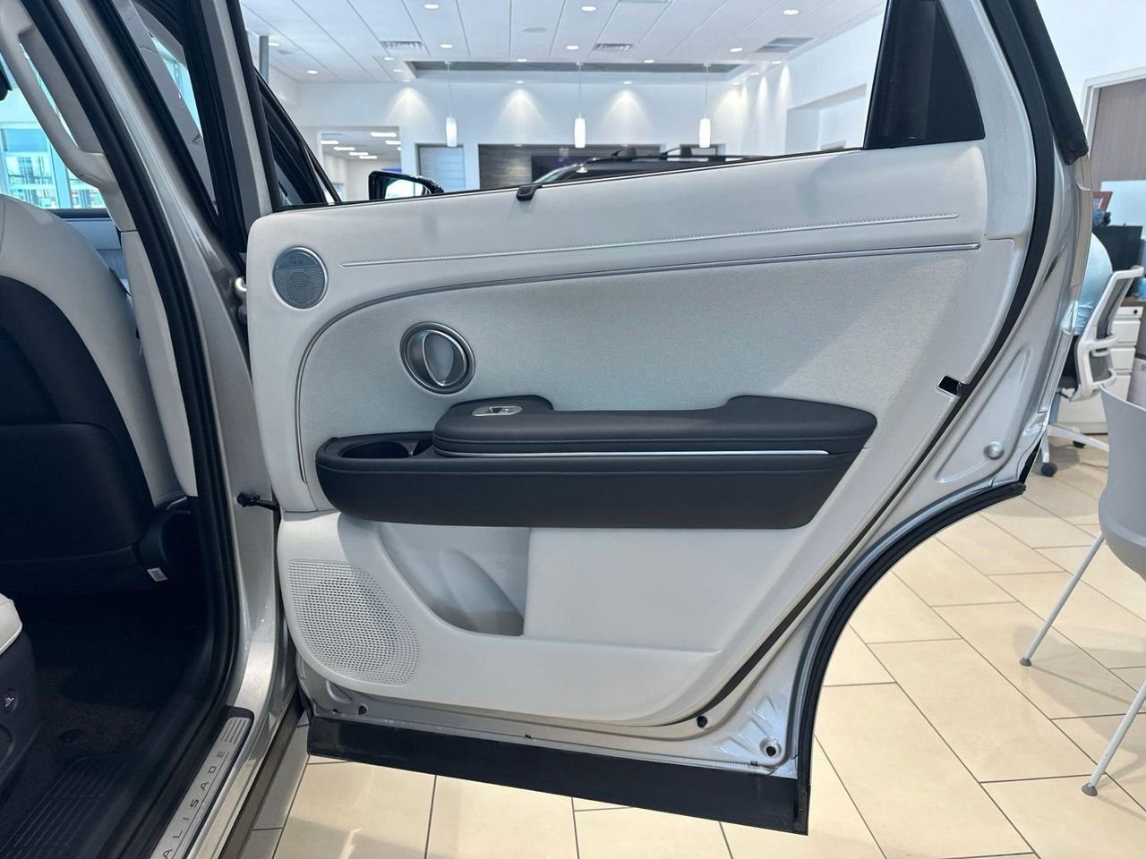 New 2026 Silver Hyundai Calligraphy image 131