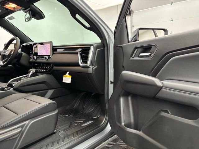 New 2026 Sterling Metallic GMC Elevation image 32