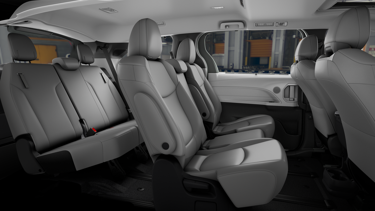 New 2026 Midnight Black Metallic Toyota XLE image 21