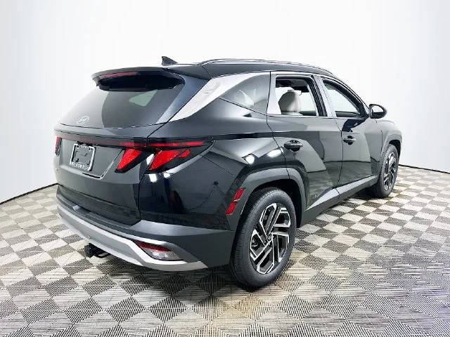 New 2026 Hyundai TUCSON SEL Plus