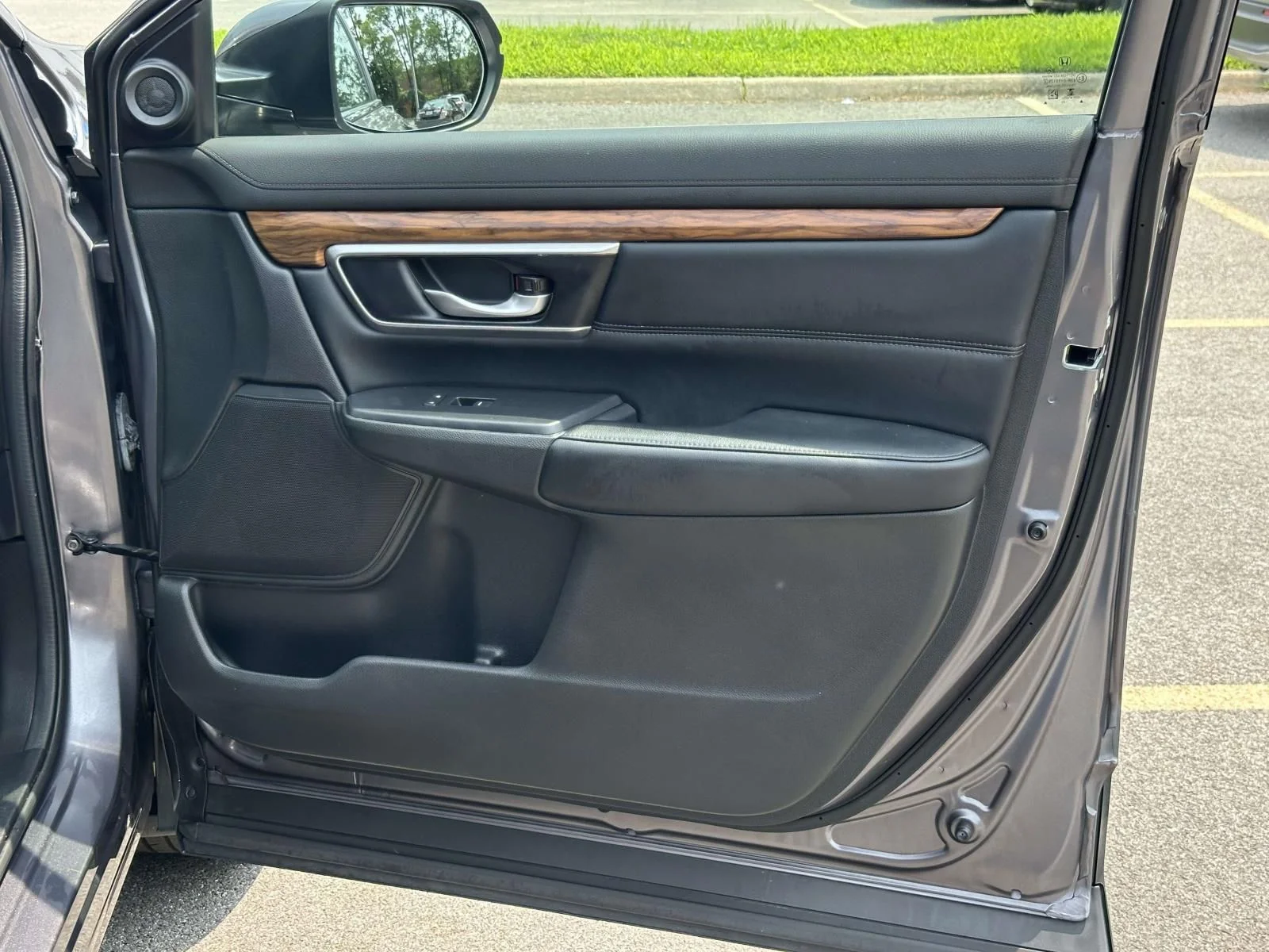 Used 2022 Gray Honda EX-L image 22