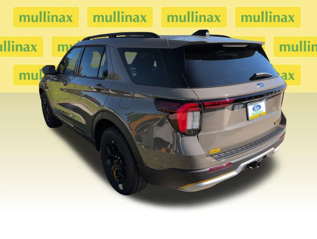 New 2026 Gray Ford Tremor image 9
