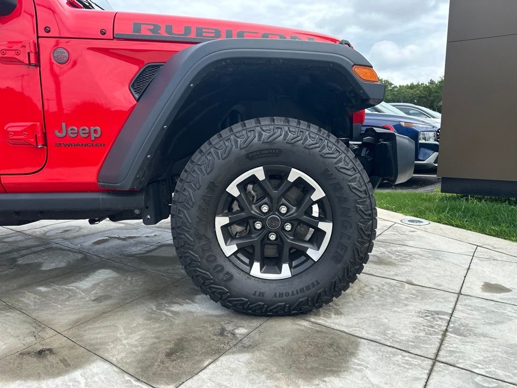 Used 2025 Red Jeep Rubicon image 6