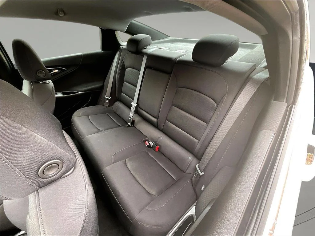 Used 2024 White Chevrolet LT image 24