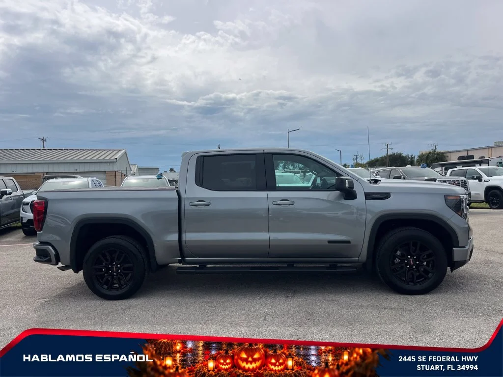 New 2026 Sterling Metallic GMC Elevation image 8