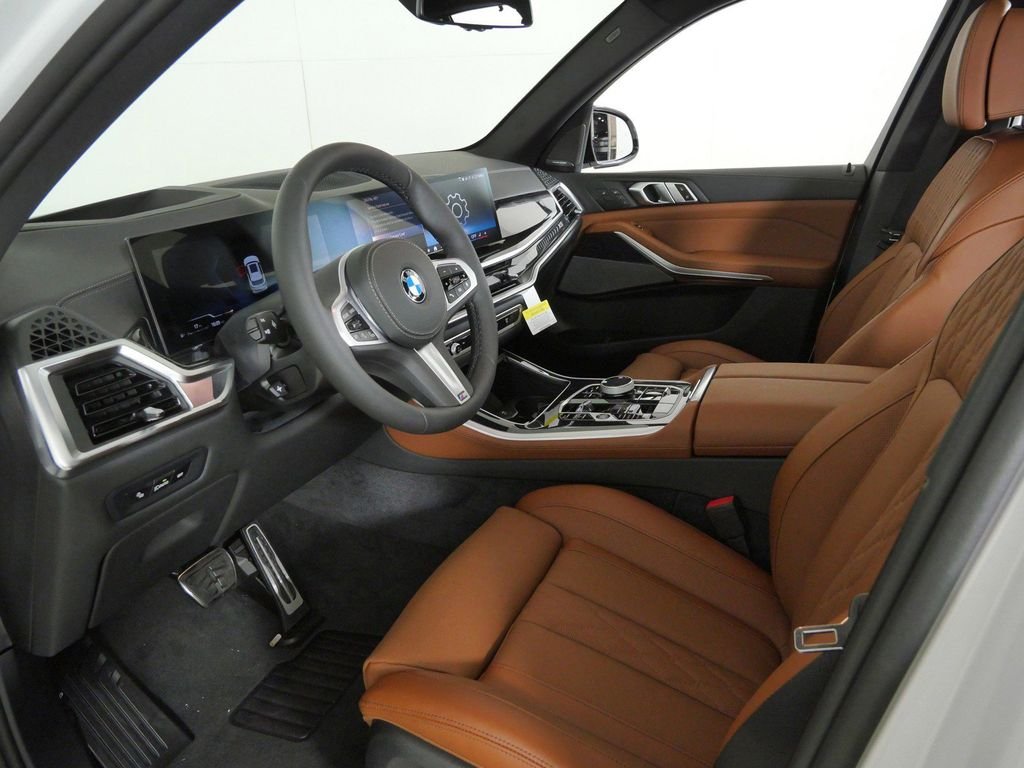 New 2026 Mineral White Metallic BMW xDrive40i image 35