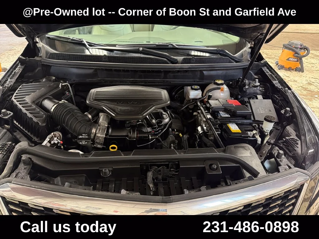Used 2022 Black Cadillac Premium Luxury image 10