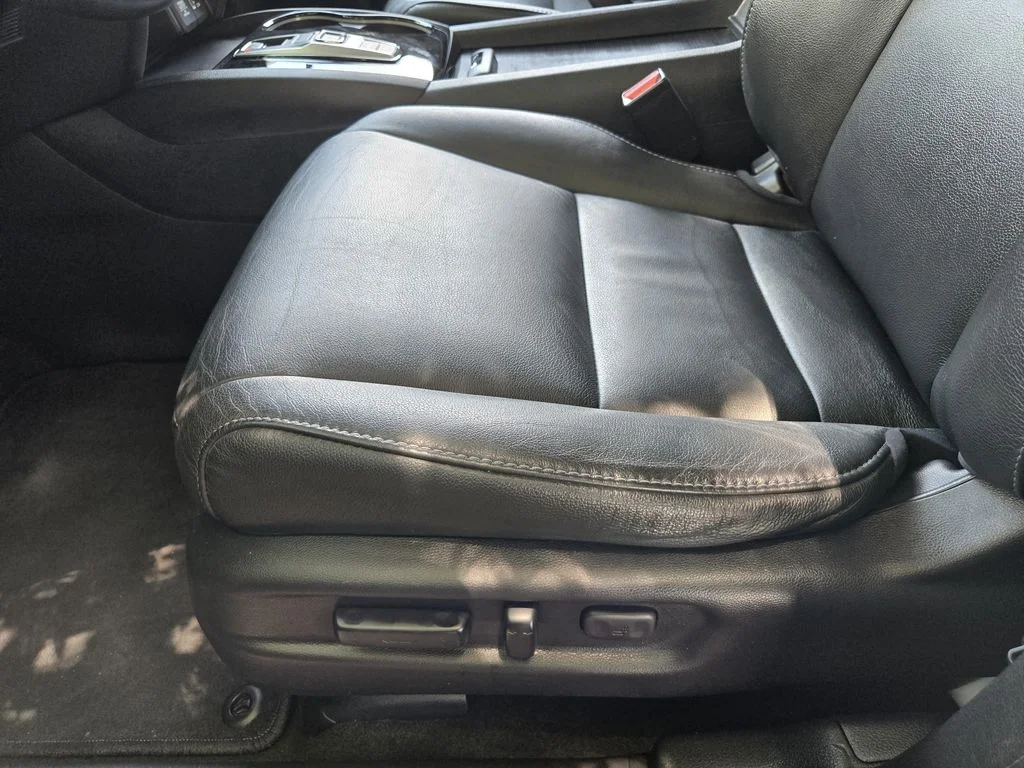 2021 Honda Pilot Touring - Photo 18