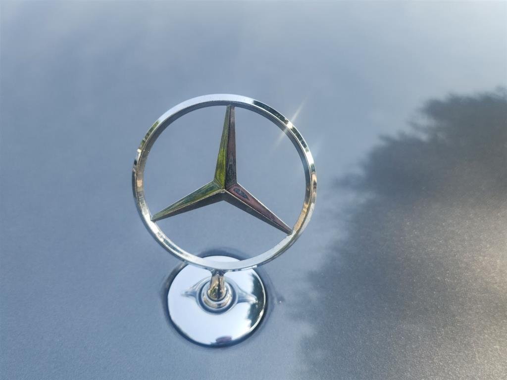 Used 2020 Selenite Grey Metallic Mercedes-Benz S 560 image 15
