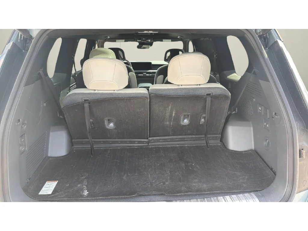 Used 2024 Green Kia GT-Line image 10