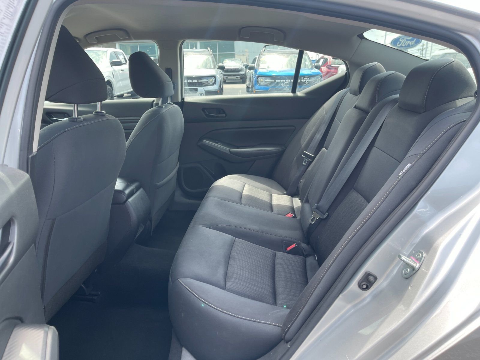 Used 2024 Silver Nissan 2.5 SV image 14