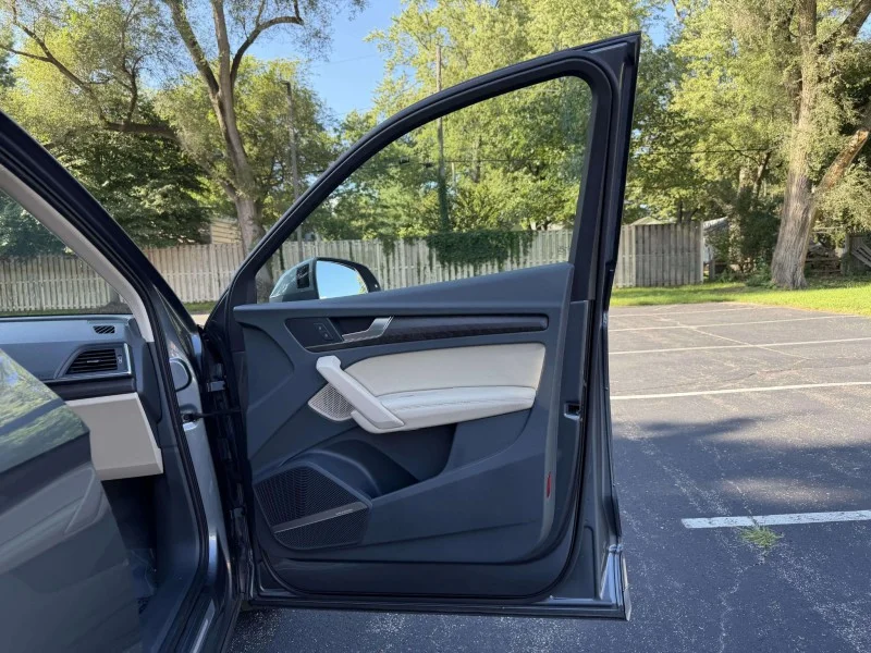 Used 2018 Monsoon Gray Metallic Audi Prestige image 28