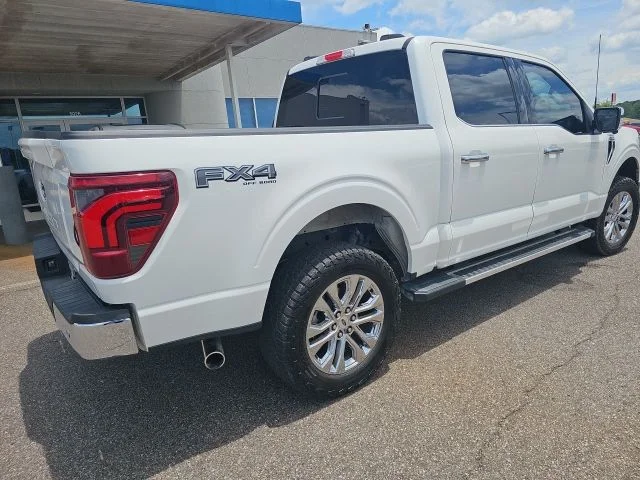 Used 2024 White Ford Lariat image 8