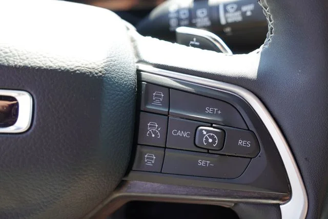 Certified Used 2025 Black Jeep Limited image 36