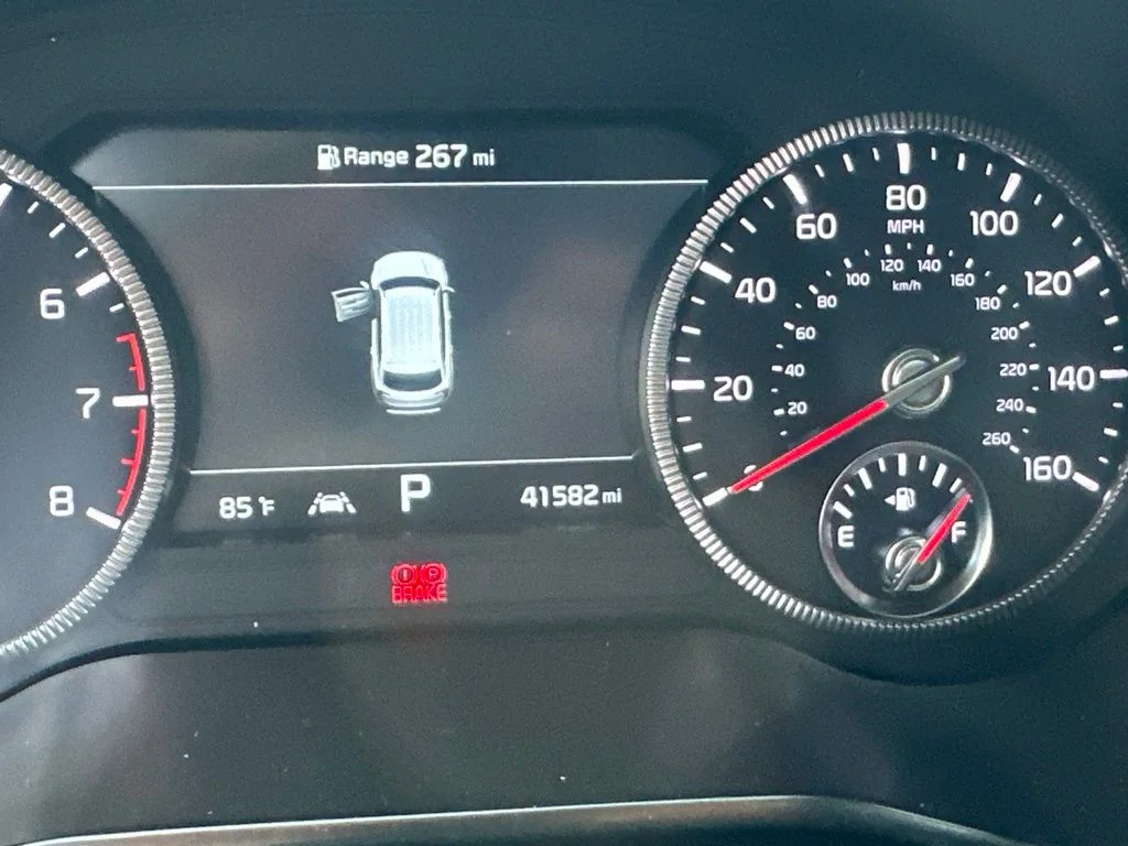 Used 2022 Gray Kia SX image 13