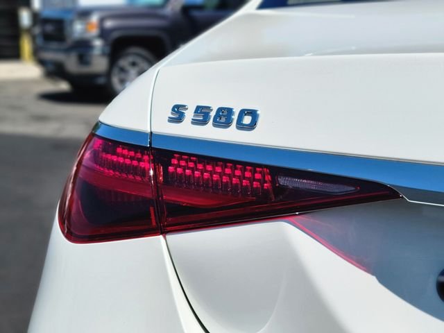 Certified Used 2022  Mercedes-Benz S 580 image 11