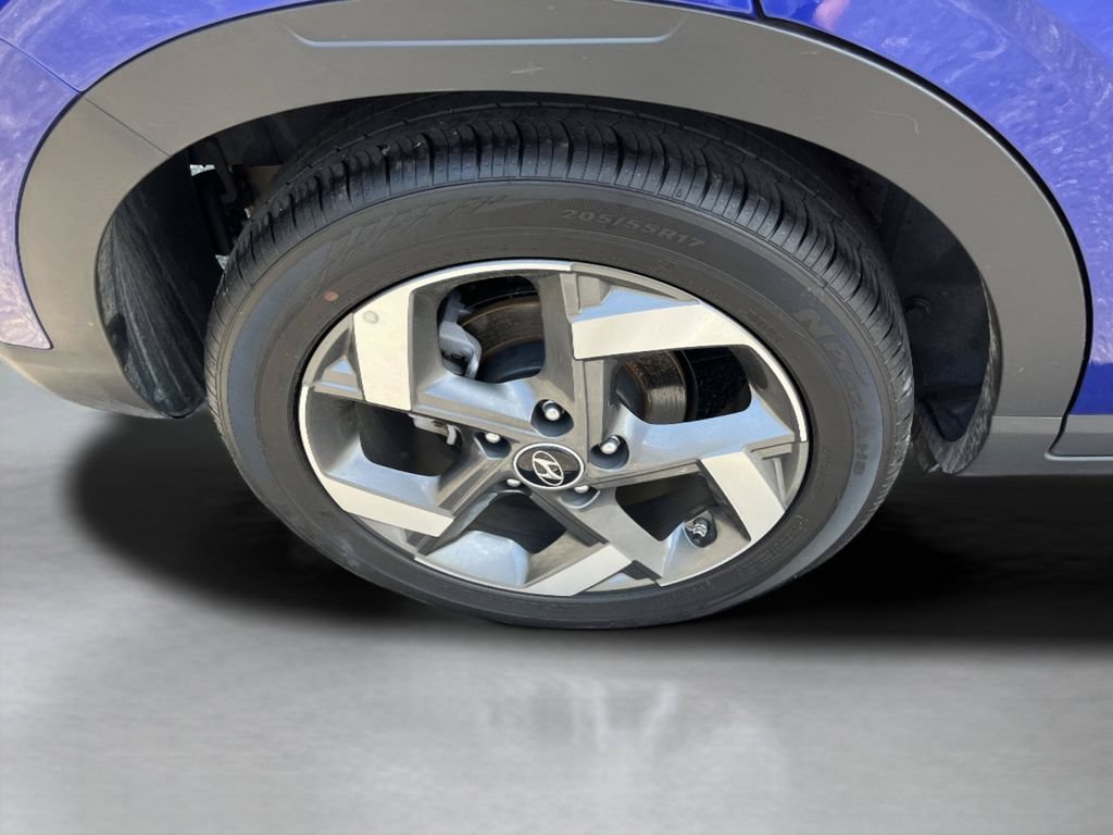 Used 2025 Intense Blue Hyundai SEL image 32
