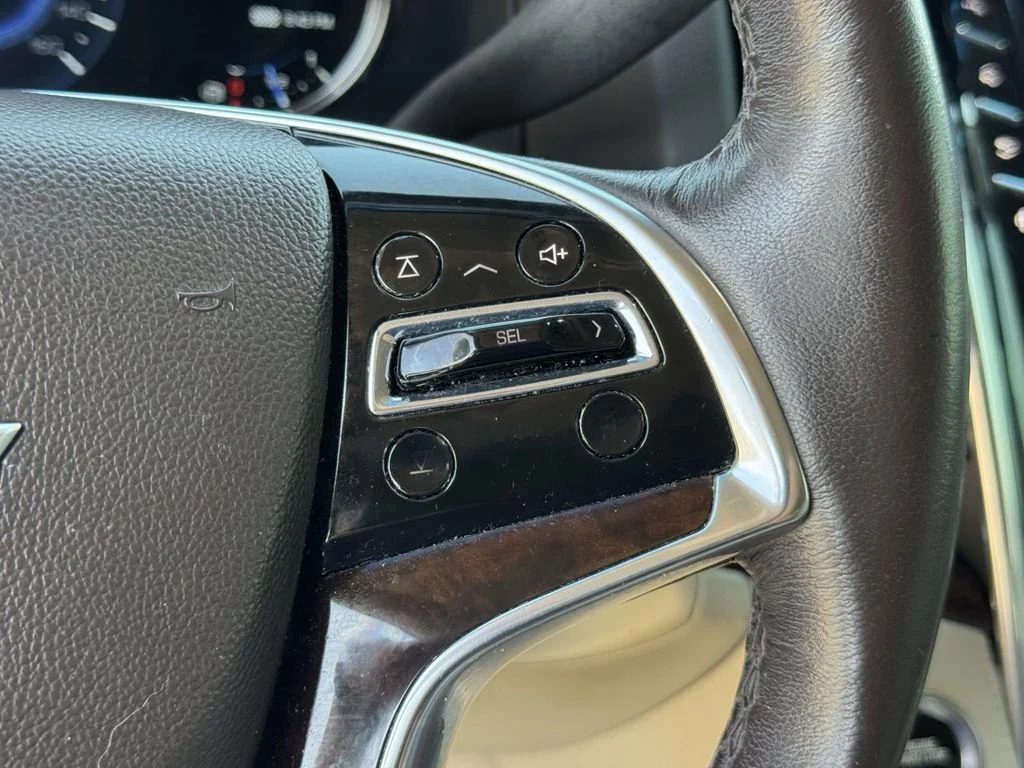 2016 Cadillac Escalade Premium - Photo 23