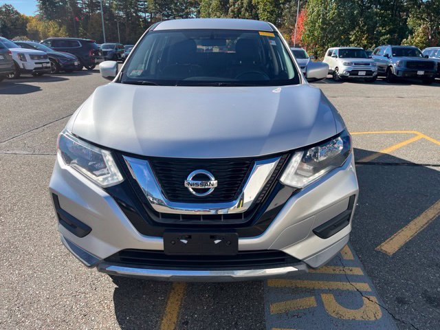 Used 2017 Brilliant Silver Nissan S image 8