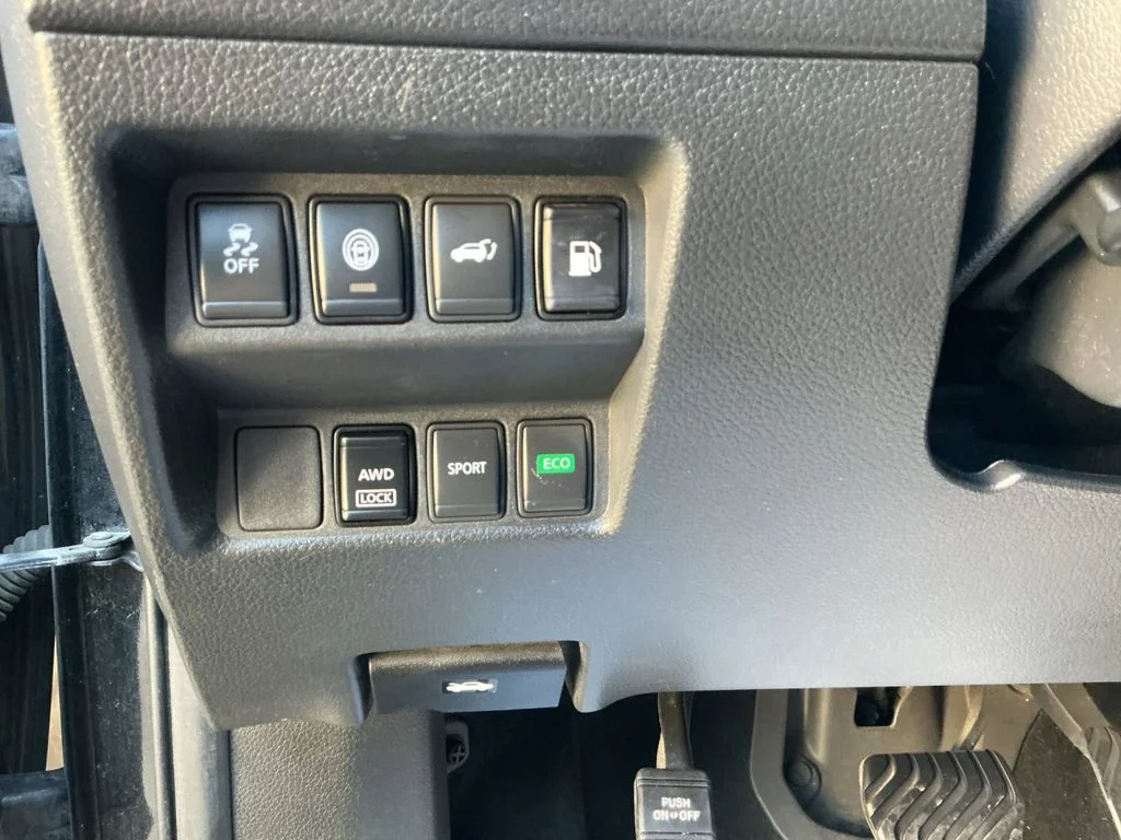 Used 2019 Black Nissan SV image 29