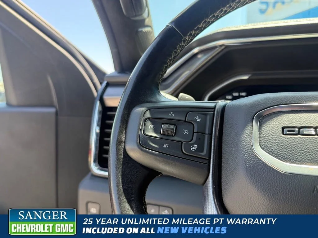 Used 2023 White Frost Tricoat GMC Denali Ultimate image 19