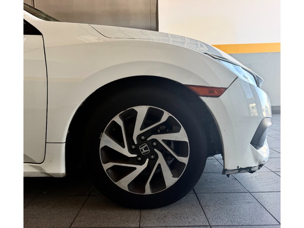 Used 2017 White Orchid Pearl Honda EX image 5