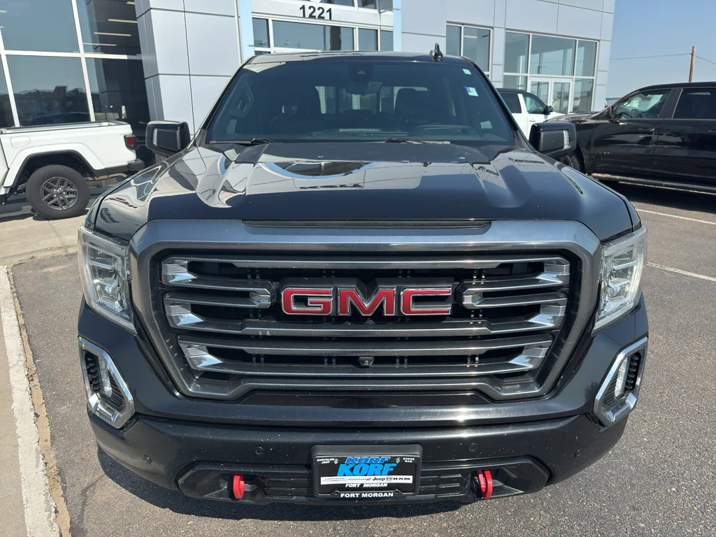 Used 2020 Onyx Black GMC AT4 image 2
