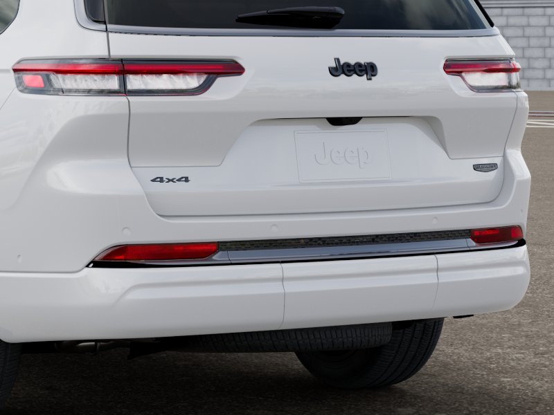 New 2027 Bright White Clear-Coat Paint Jeep Summit image 13