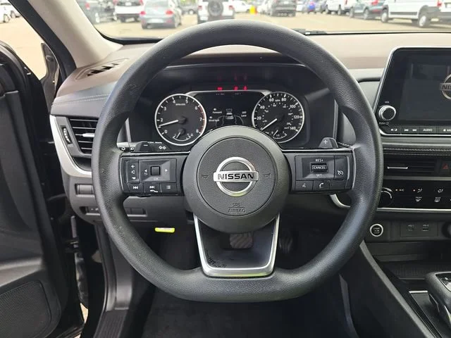 Used 2021 Super Black Nissan S image 9