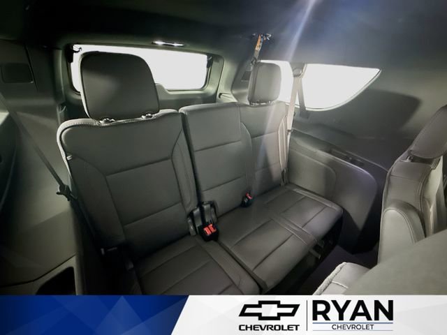 2026 Chevrolet Suburban High Country - Photo 34