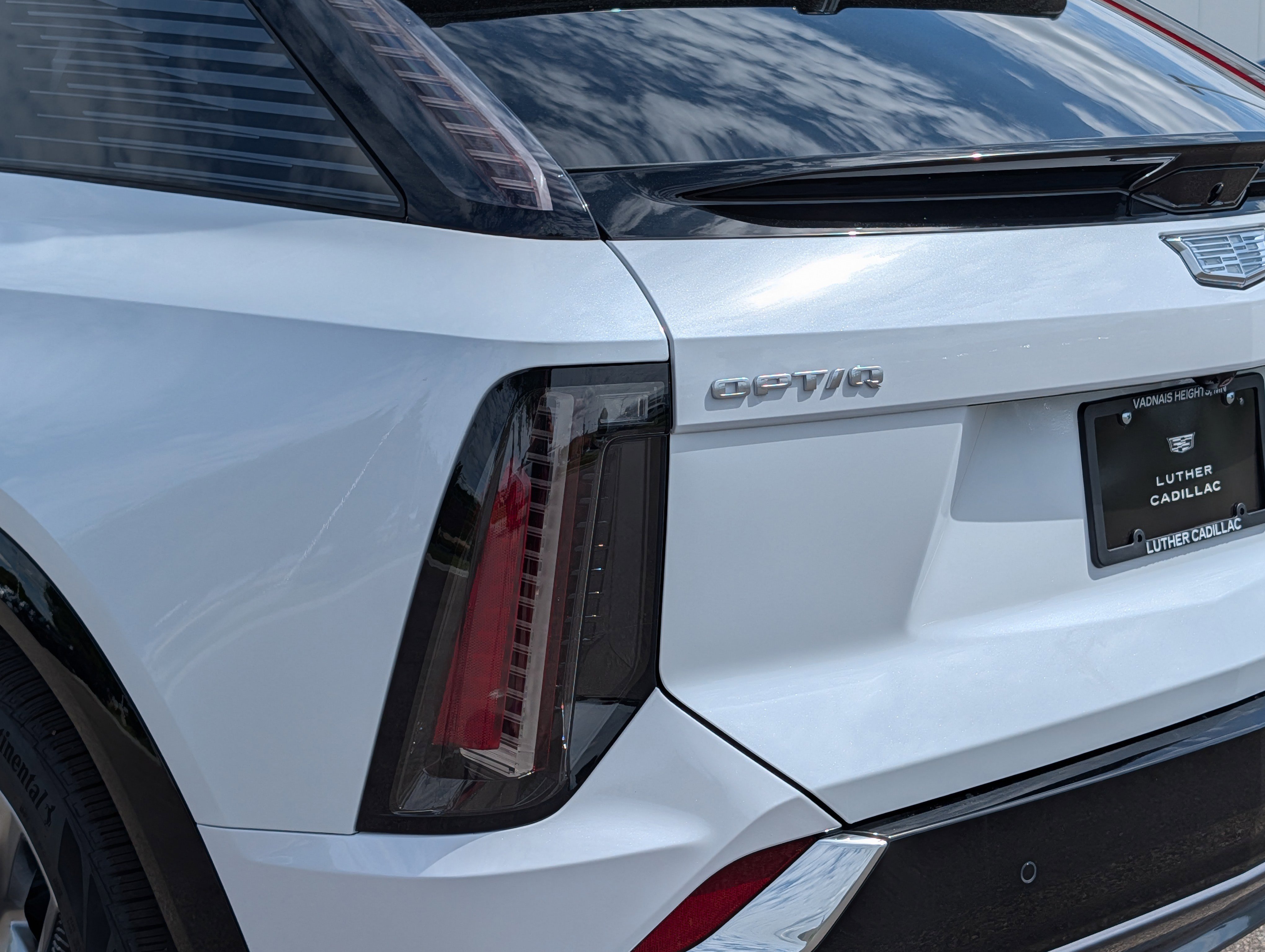 2026 Cadillac OPTIQ Luxury - Photo 9