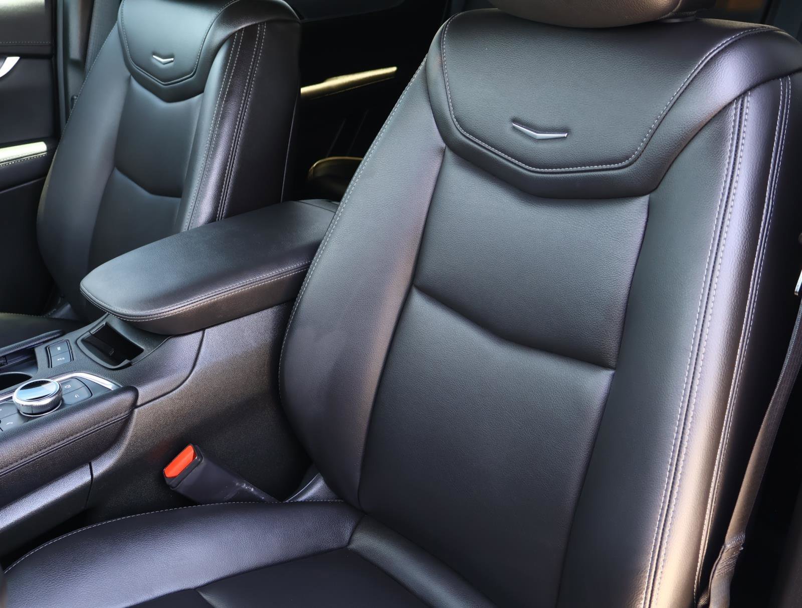 2024 Cadillac XT5 Luxury - Photo 12