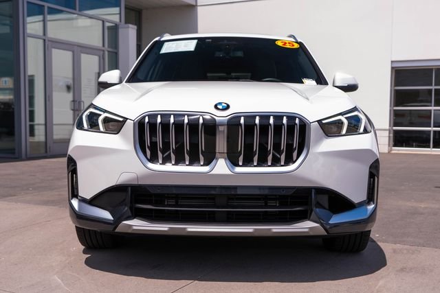 Used 2025 Alpine White BMW xDrive28i image 7