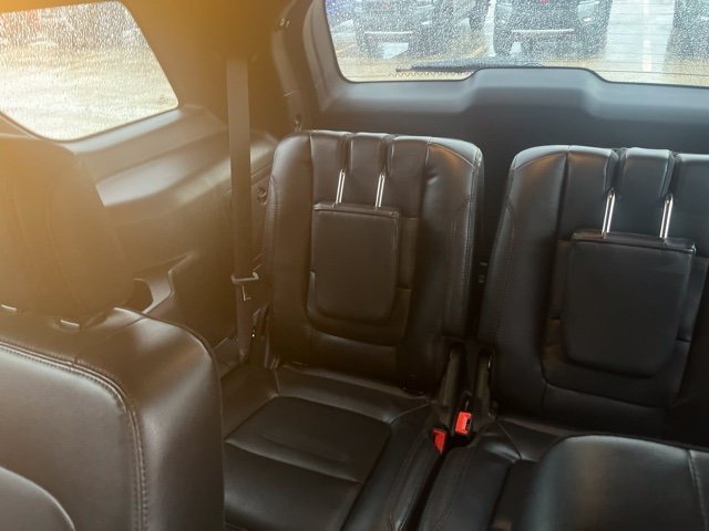 Used 2018 Silver Ford XLT image 7