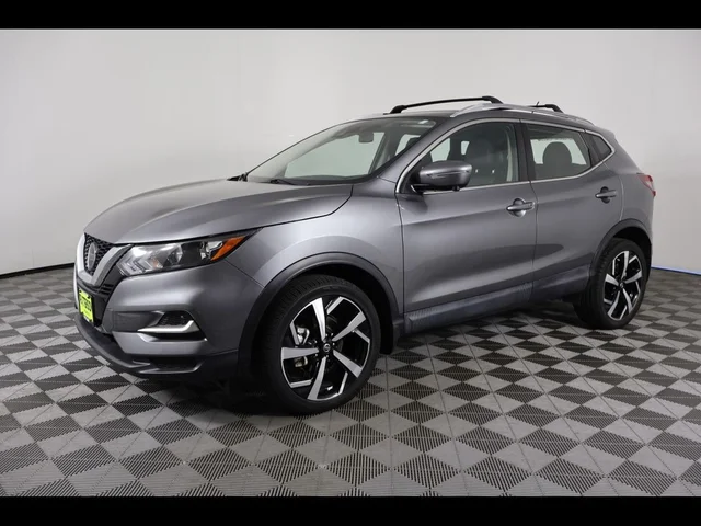 Pre-Owned 2021 Nissan Rogue Sport SL